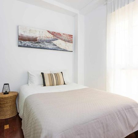 Pineapple Pena 19 Apartment Malaga Exterior photo