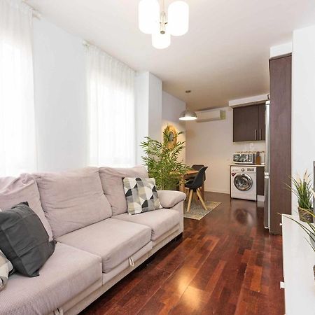 Pineapple Pena 19 Apartment Malaga Exterior photo