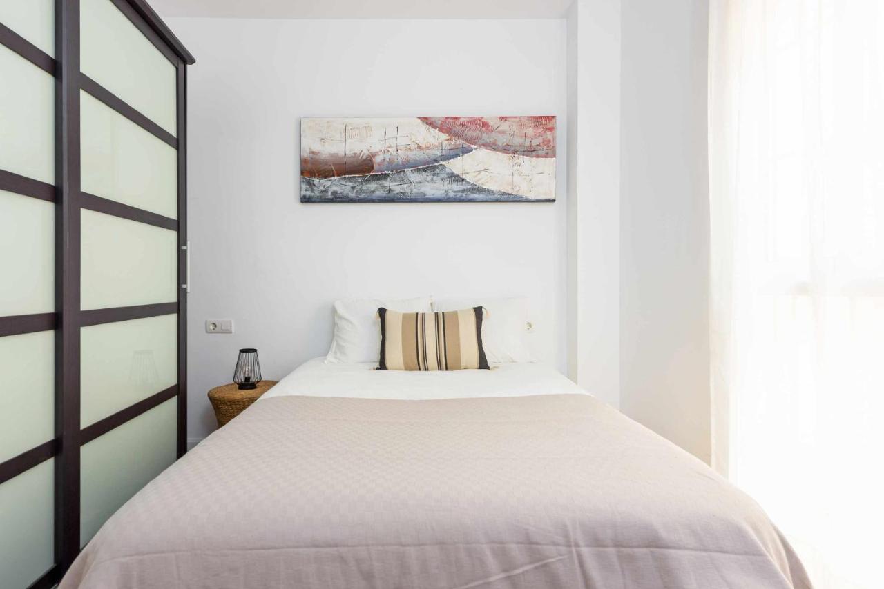 Pineapple Pena 19 Apartment Malaga Exterior photo