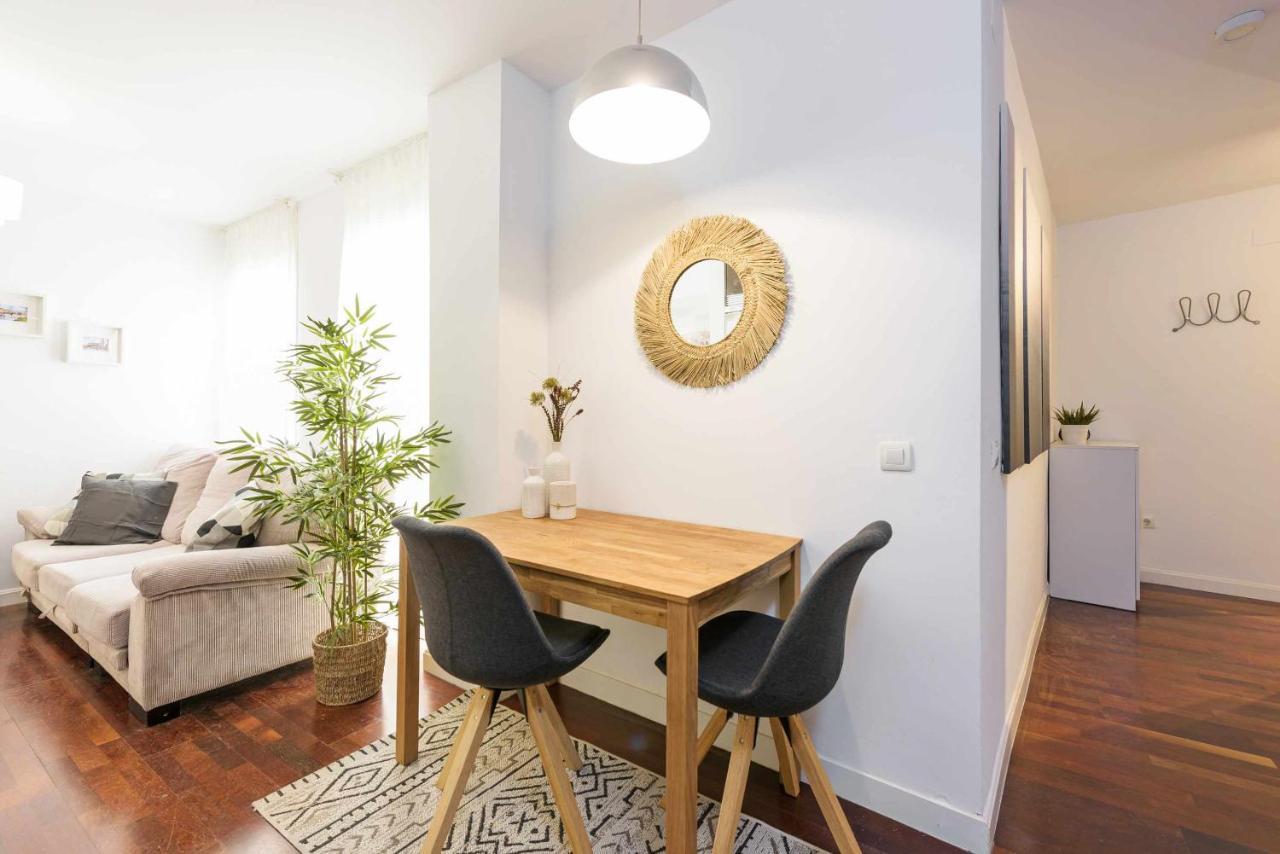 Pineapple Pena 19 Apartment Malaga Exterior photo