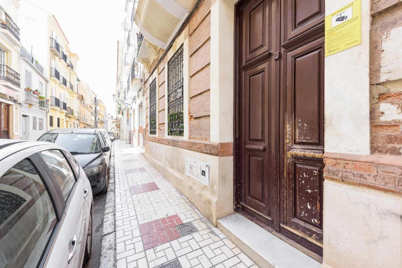 Pineapple Pena 19 Apartment Malaga Exterior photo